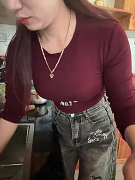 Junyy k2 online show from March 26, 2:28 am