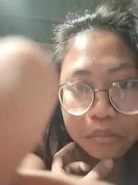 angelpinay44 online show from June 3, 3:39 pm