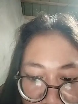 Snapshot of angelpinay44 chatting on July 7, 3:49 pm angelpinay44 online show from July 7, 3:49 pm