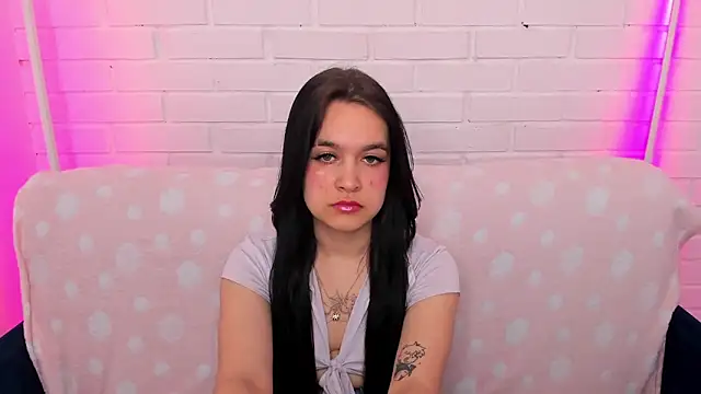 AishaTempt online show from March 3, 8:31 am