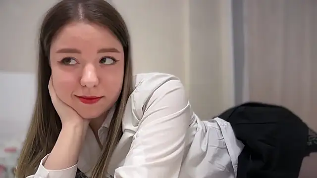 SmoggyWeek online show from March 1, 11:45 am