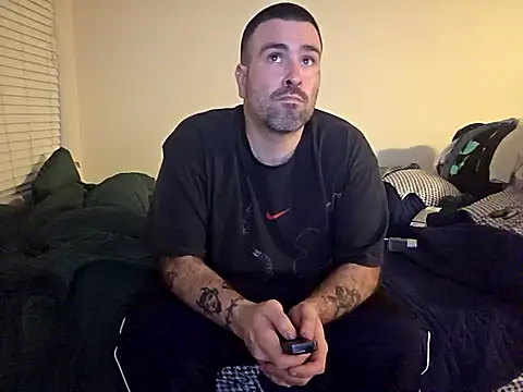 Biggbaddwulf7 online show from February 28, 10:38 am