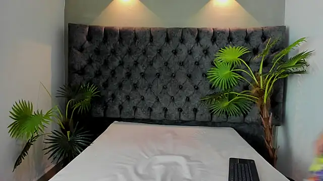 ZANE EVANS online show from March 3, 12:44 pm