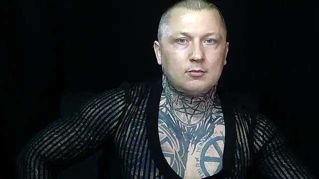 devilWithTats online show from March 16, 8:29 am