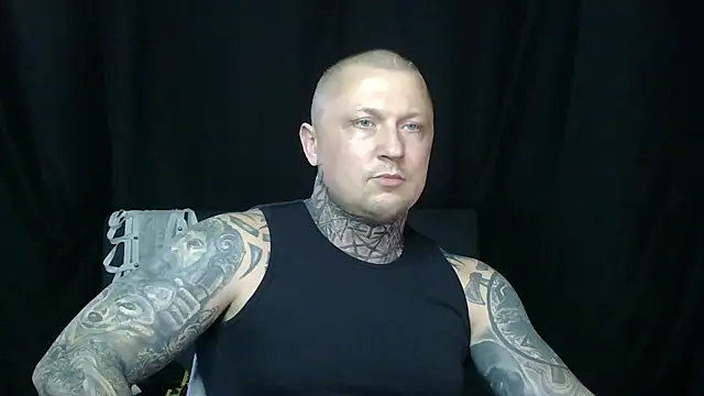 devilWithTats online show from May 7, 11:04 am