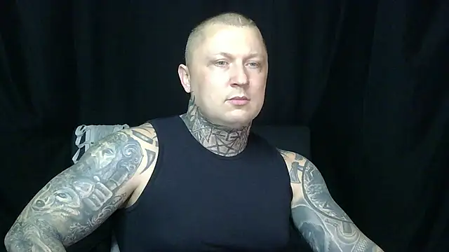 devilWithTats online show from May 11, 9:15 am