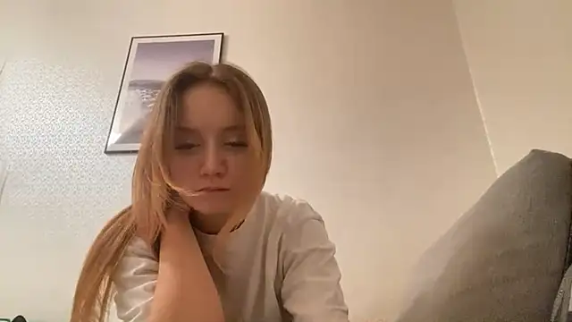 Snapshot of SultryJade chatting on February 28, 5:47 pm SultryJade online show from February 28, 5:47 pm