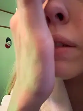 Rainsworld420 online show from March 24, 3:55 am