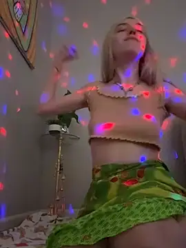 Rainsworld420 online show from April 11, 5:45 am