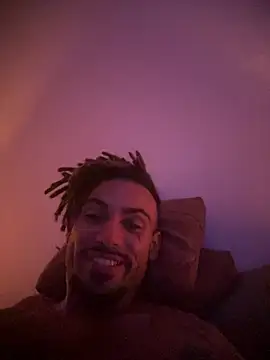 PadilhaTheo online show from March 1, 8:38 am