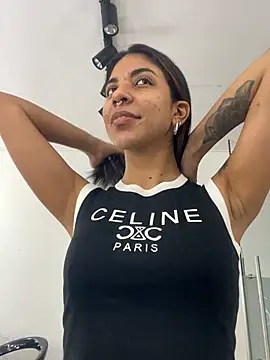 Snapshot of VioletaHills_ chatting on July 15, 12:21 pm VioletaHills online show from July 15, 12:21 pm