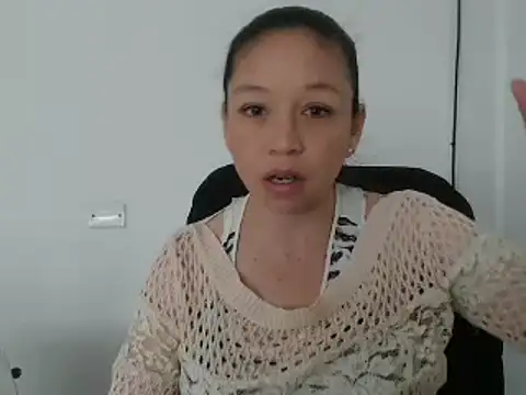 Snapshot of Eliane_cooper21 chatting on March 20, 8:35 pm Eliane cooper21 online show from March 20, 8:35 pm