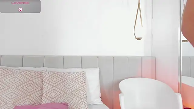 SensuallJenn online show from June 18, 8:57 pm