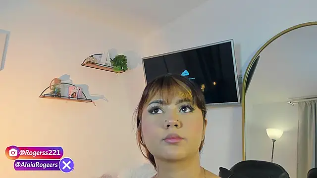 AlaiaRogers online show from May 26, 10:44 am