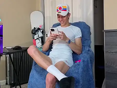 Snapshot of sam_damn chatting on July 7, 4:55 pm sam damn online show from July 7, 4:55 pm
