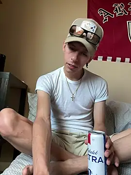 Snapshot of sam_damn chatting on July 11, 5:59 pm sam damn online show from July 11, 5:59 pm