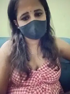 Snapshot of Tamil_Rani- chatting on May 28, 7:00 pm Tamil Rani- online show from May 28, 7:00 pm