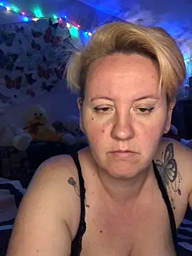 SofiaAmour online show from April 18, 7:58 pm