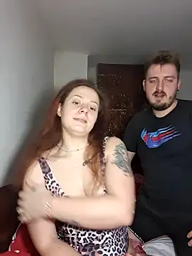 Thehoneyduo online show from March 1, 8:44 pm