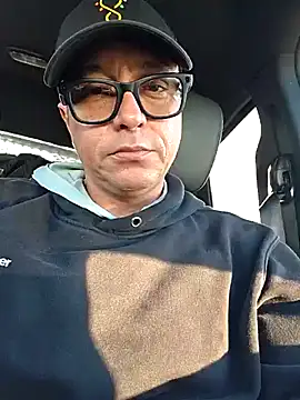 DoggiiDick online show from March 10, 2:11 pm