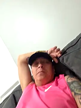 DoggiiDick online show from April 15, 4:36 pm