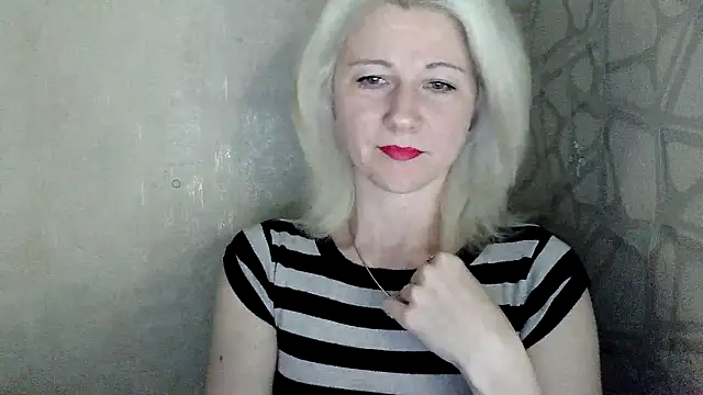 Katerina-Kissa online show from May 29, 6:50 pm