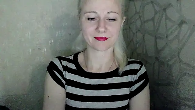 Katerina-Kissa online show from May 30, 6:49 pm