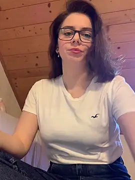 VelvetChloe online show from March 19, 12:42 pm