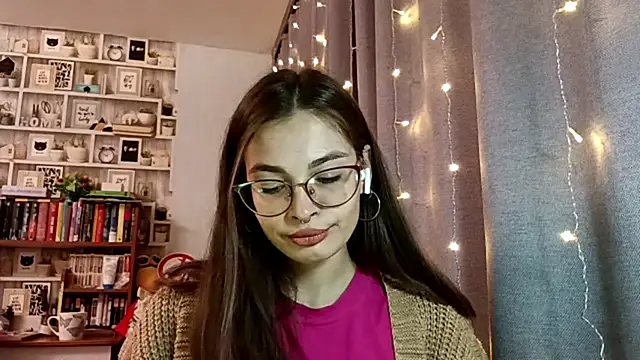 JInaMillsap online show from March 9, 10:08 am