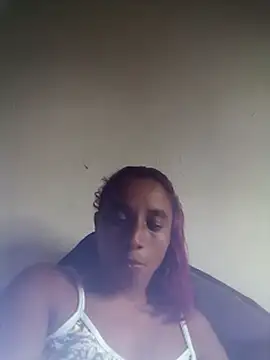 laryy4 online show from April 28, 4:56 pm