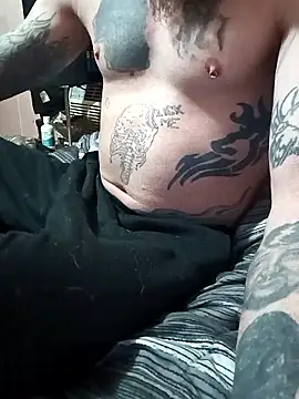 Snapshot of justalittlecountry87 chatting on March 10, 1:49 pm justalittlecountry87 online show from March 10, 1:49 pm