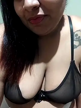 gordinhafogosaa online show from April 17, 12:24 am