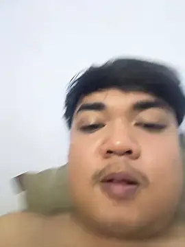 Snapshot of iipann chatting on February 28, 10:33 pm iipann online show from February 28, 10:33 pm