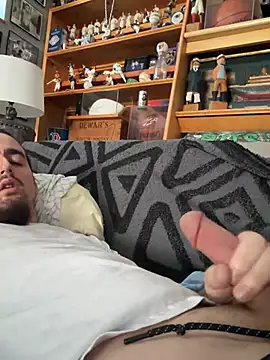 Snapshot of jaybandok7811 chatting on March 2, 1:18 pm jaybandok7811 online show from March 2, 1:18 pm