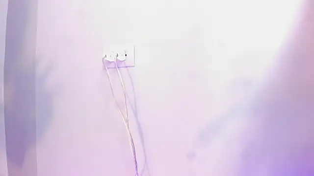 Snapshot of Nahomy_Collins_ chatting on April 1, 7:55 pm Nahomy Collins online show from April 1, 7:55 pm