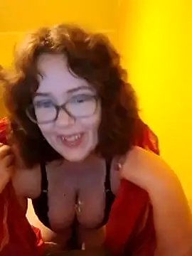 Snapshot of RealPervertCouple chatting on April 7, 6:41 pm RealPervertCouple online show from April 7, 6:41 pm