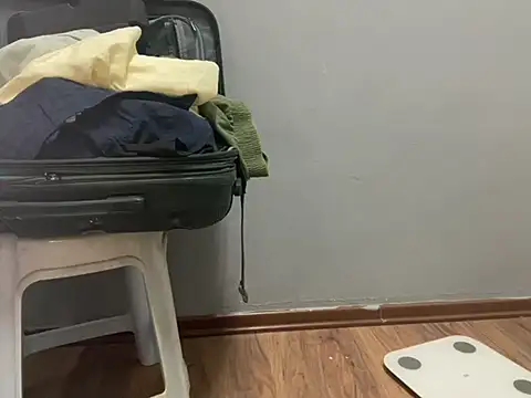 Snapshot of PupperMint_Ruff chatting on March 3, 2:45 pm PupperMint Ruff online show from March 3, 2:45 pm