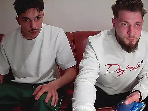 danbig01 online show from March 22, 9:51 pm