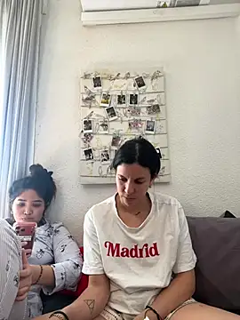 Snapshot of Genblan chatting on March 31, 1:22 pm Genblan online show from March 31, 1:22 pm