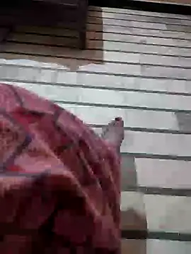 Snapshot of Tamillaxmi12 chatting on March 1, 3:58 pm Tamillaxmi12 online show from March 1, 3:58 pm