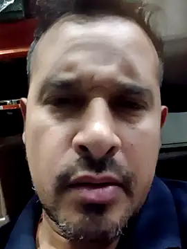 Ezehombre online show from March 9, 3:54 am