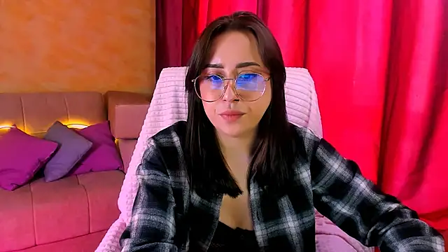 Snapshot of MaryTeaseX chatting on March 2, 6:25 am MaryTeaseX online show from March 2, 6:25 am