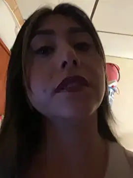 stefanyqueen69 online show from March 31, 4:18 pm