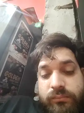 areee214 online show from May 14, 5:42 pm