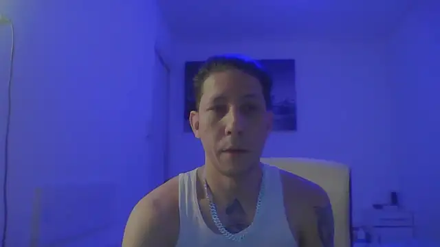 TitanNoir online show from April 9, 7:52 pm