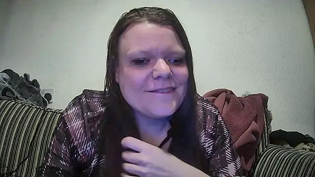 CrystalBabes online show from March 11, 11:44 pm