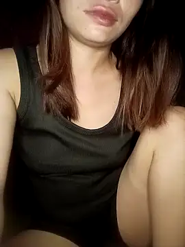 Snapshot of -Tristina- chatting on June 6, 8:57 pm -Tristina- online show from June 6, 8:57 pm