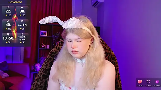 LilithNlsn online show from April 11, 3:11 am