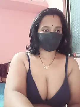 Miss-Dolly07 online show from July 28, 5:01 pm