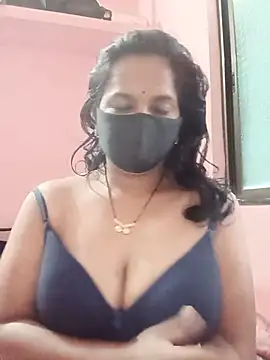 Miss-Dolly07 online show from August 8, 1:30 am